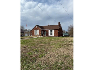 Lake Beshear Home For Sale in Dawson Springs Kentucky