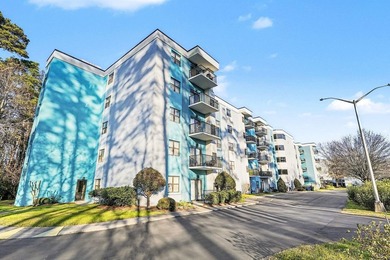 Welcome to your dream condo in the thriving 55+ Covenant Towers - photo 2