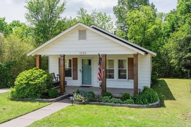 Greers Ferry Lake Home For Sale in Heber Springs Arkansas