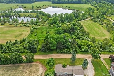 RARE DEVELOPMENT OPPORTUNITY - 350+ ACRES WITH UNLIMITED - photo 4