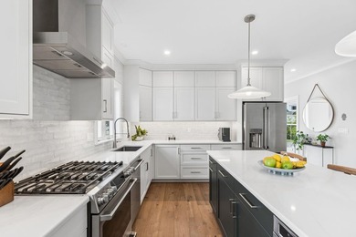 Welcome to Wentworth Landing, one of Portsmouth's newest luxury - photo 12