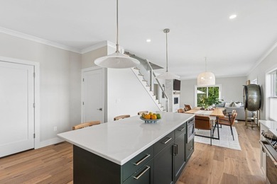 Welcome to Wentworth Landing, one of Portsmouth's newest luxury - photo 13