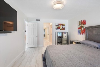 DIRECT, GULF-FRONT CONDOMINIUM! This home is being sold - photo 22