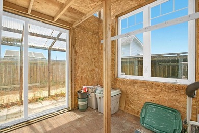 Coastal Living at Its Best in Bayshore! Discover the relaxed - photo 26