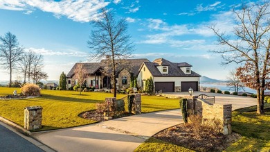 Luxury, Light & Unmatched Views on 1.51 Acres. Overlooking the - photo 1