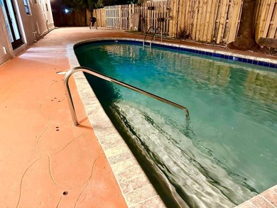 Spacious and fully equipped 4-bedroom, 4-bathroom one-story home - photo 36