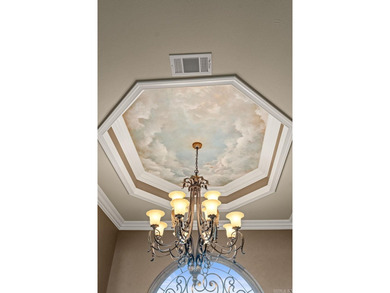 Luxury, Light & Unmatched Views on 1.51 Acres. Overlooking the - photo 8