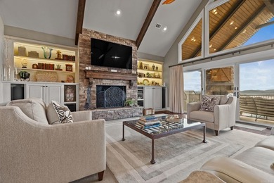 Luxury, Light & Unmatched Views on 1.51 Acres. Overlooking the - photo 10