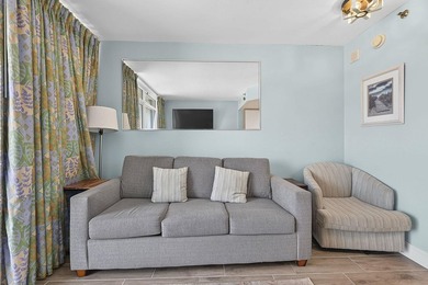 Wake up to breathtaking oceanfront views from this beautifully - photo 5