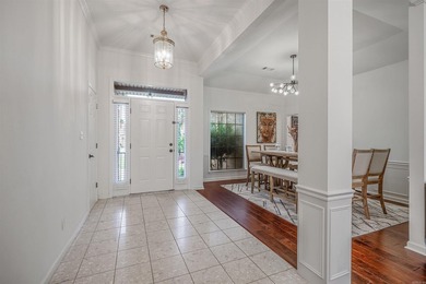 ROOM FOR EVERYONE! Large home in The Country Club of Arkansas - photo 2