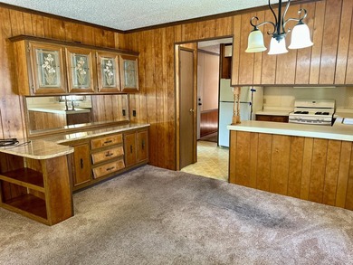 Welcome to this move in ready condo in the desirable Clear Lake - photo 8