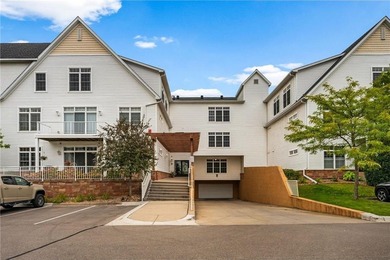 Lake Minnetonka Condo For Sale in Mound Minnesota