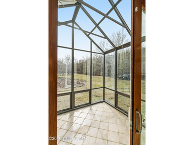 Escape to your own private Kentucky paradise with this - photo 12