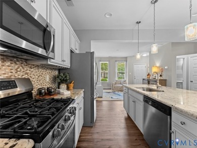 Welcome to Magnolia Green, an expansive planned community with - photo 4