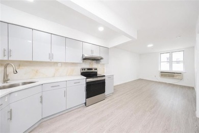 Newly built 3-family house with 1 store. Building size: 20.4 * - photo 17