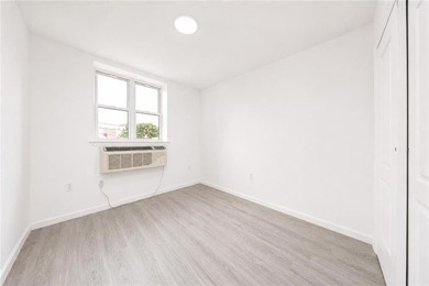 Newly built 3-family house with 1 store. Building size: 20.4 * - photo 28