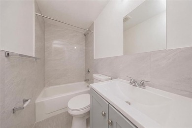 Newly built 3-family house with 1 store. Building size: 20.4 * - photo 29
