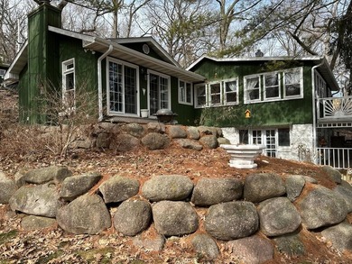 Rock River - Rock County Home For Sale in Edgerton Wisconsin