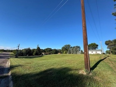 Great building lot in the heart of small town Springfield, SD - photo 6