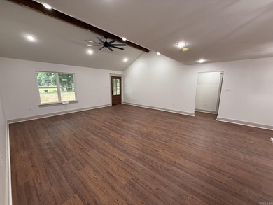 New construction home nestled on a private, wooded lot offering - photo 5