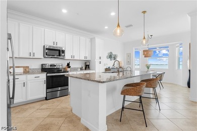 Enjoy penthouse living with breathtaking views overlooking the - photo 6