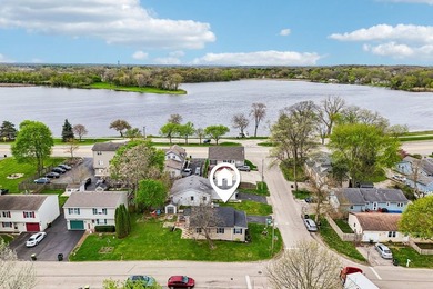 FULLY RENOVATED in 2023, this 3-bedroom home on a corner lot - photo 2