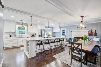 Lovingly updated with a fresh coastal-inspired aesthetic, this - photo 7