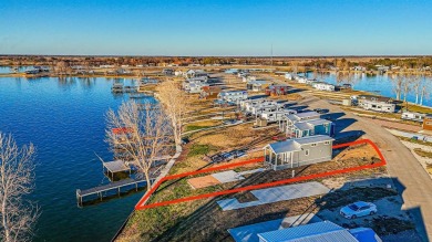 Richland Chambers Lake Home For Sale in Kerens Texas