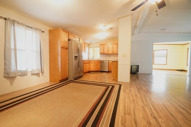 Move in Ready...This 1399 Sq ft home, has been well maintained - photo 12