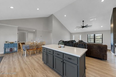 Experience the perfect blend of modern comfort and peaceful East - photo 16