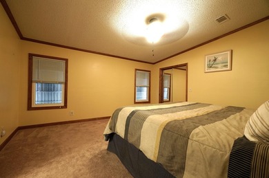Move in Ready...This 1399 Sq ft home, has been well maintained - photo 19