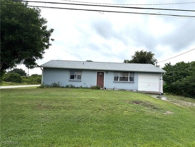 Lehigh Acres Area Home For Sale in Lehigh Acres Florida