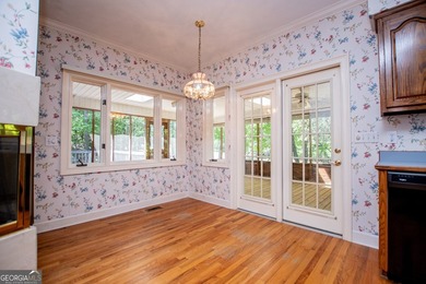 Welcome to this beautifully maintained four-sided brick ranch - photo 23