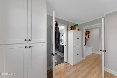 Experience the perfect blend of modern comfort and peaceful East - photo 33
