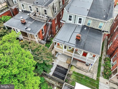 Welcome home to this completely renovated townhome in beautiful - photo 34