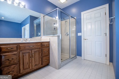Welcome to this beautifully maintained four-sided brick ranch - photo 37