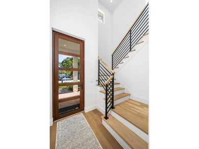 Just blocks from trendy Atlantic Ave & an even shorter walk to - photo 5