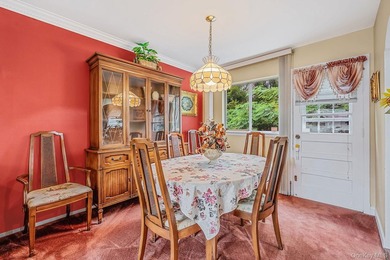 This home has been lovingly cared for by its original owner - photo 6