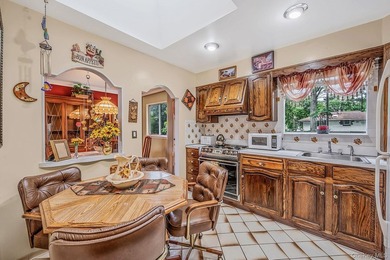 This home has been lovingly cared for by its original owner - photo 8