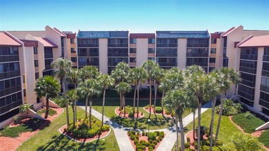 Port Charlotte Waterway Lakes Area Condo For Sale in Port Charlotte Florida