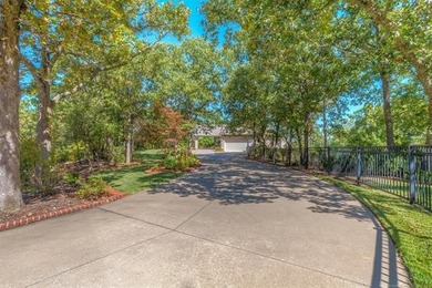 Welcome home to this exceptional family estate offering - photo 3