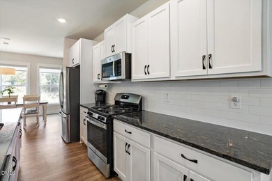 NEW PRICE! Welcome to this beautifully maintained Azalea - photo 12