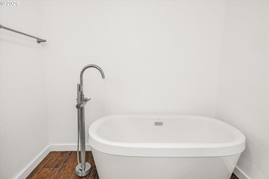 Beautifully renovated home situated on 3 private acres in a - photo 17