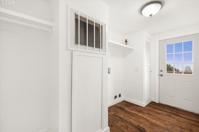Beautifully renovated home situated on 3 private acres in a - photo 18