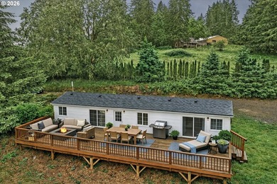 Beautifully renovated home situated on 3 private acres in a - photo 19