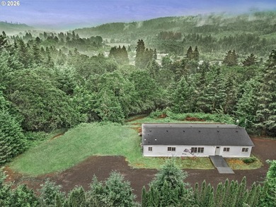 Beautifully renovated home situated on 3 private acres in a - photo 21