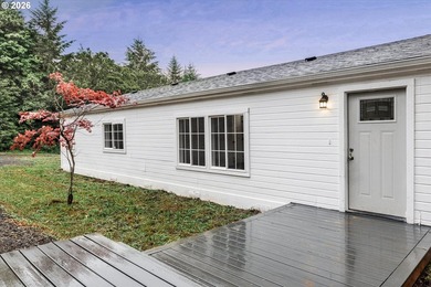 Beautifully renovated home situated on 3 private acres in a - photo 24