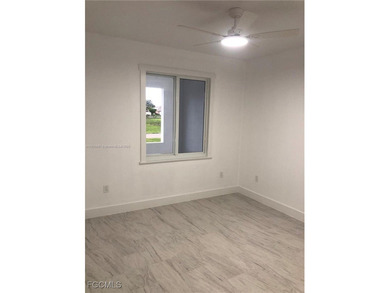 This newly constructed duplex represents an exceptional income - photo 9