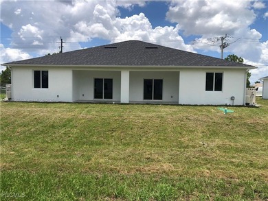 This newly constructed duplex represents an exceptional income - photo 2