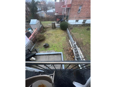 Brick Two Family in the heart of East Flatbush, 3 bedrooms, 2 - photo 11